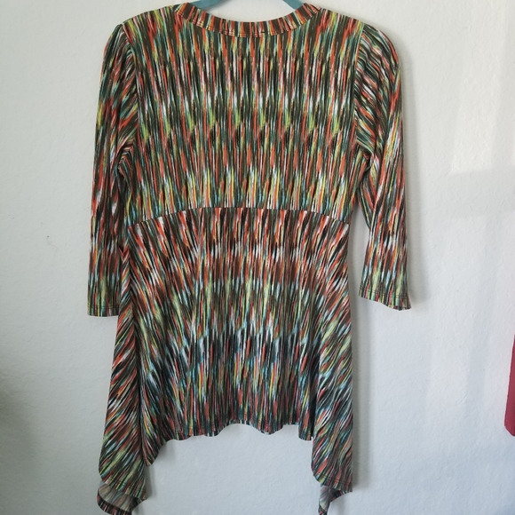 Karen Kane Multi-Colored Scoop Neck Blouse Size Large - Picture 4 of 11